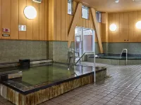 Kumamoto Capsule Hotel Các khách sạn gần Quảng trường Kumamon