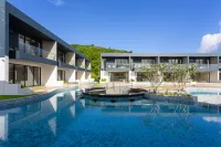Elite Suites Villas Maikhao Phuket - Pools