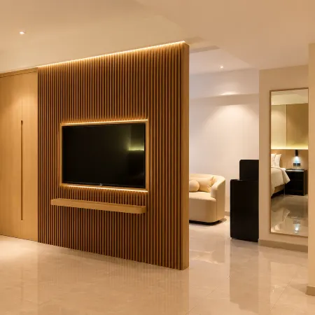 MAXONE Batam