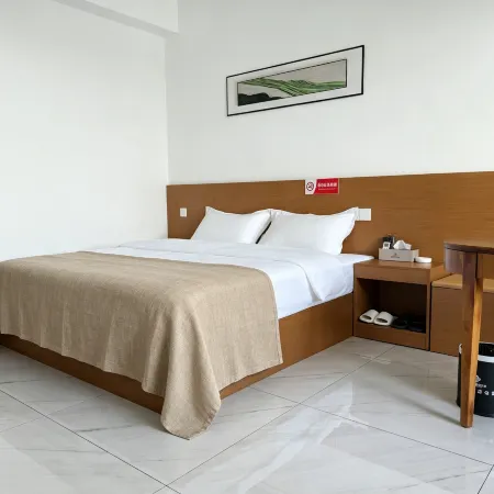 Gongxiao Serviced Apartment (Tianlongshan Scenic Area Quannan Toll Station)