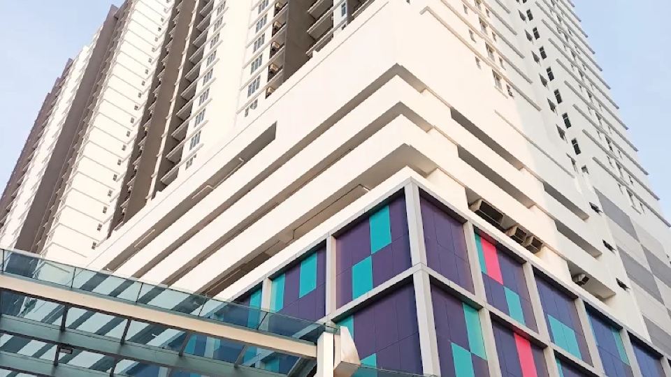 SKS Habitat Apartment Link to Mall By MWM