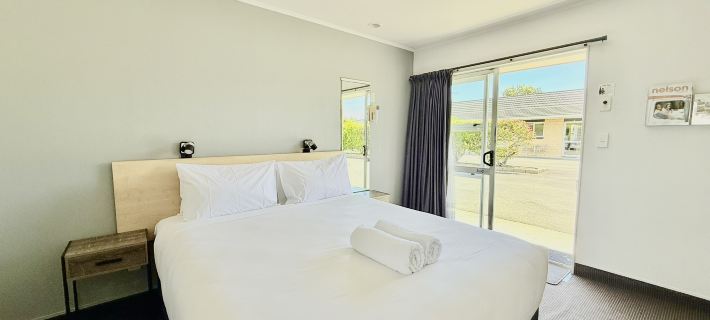 ASURE Fountain Resort Motel Отели в г. Нельсон