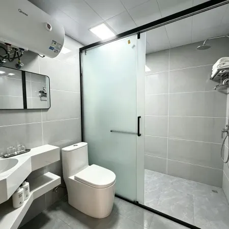 Congjiang Three Families · Field Panoramic Homestay (Jiabang Terraces)