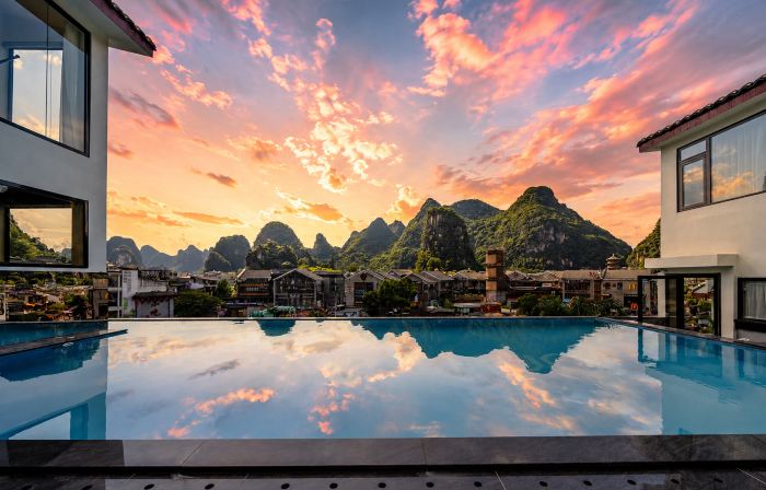 Aiyuan Resort Hotel, West Street, Yangshuo, Guilin