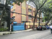 Banani House E-13/C-20 - Spor Salonu
