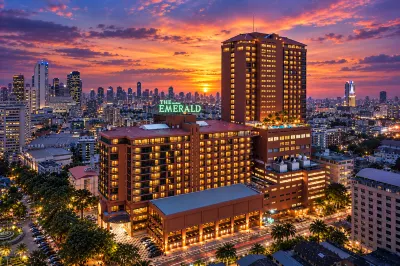The Emerald Hotel Bangkok Ratchada Hotels in Rachadapisek