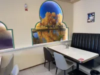 Shuanghe Zhongsheng International Hotel (People's Park Branch) - พร้อมอาหารเช้า