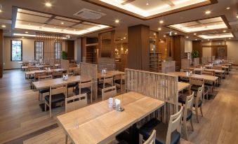 3. Hotel Ro..