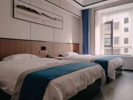 Aida Hotel Отели в г. Аньхуа