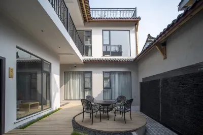 Baiyundu Light Luxury Meisu B&B 간저우 공원 주변 호텔