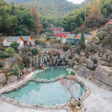 Paradise Hot Spring Hotel