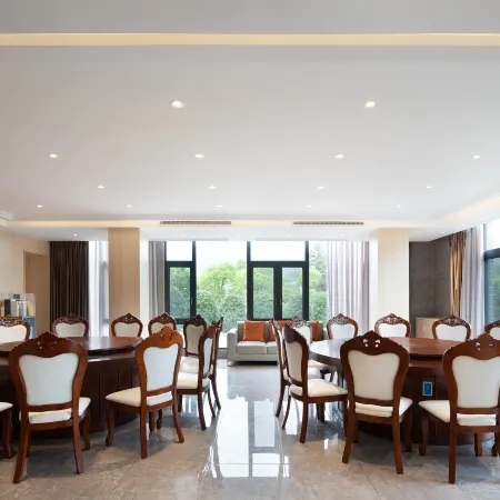 Gutian Red Heart Hotel