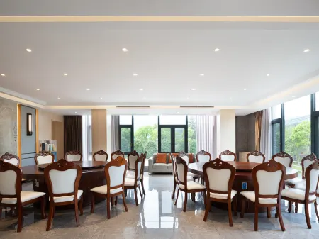 Gutian Red Heart Hotel Отели рядом с достопримечательностью «A Little Apark Makes A Great Fire Wax Museum»