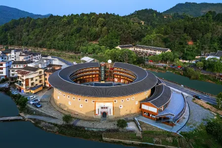 Yongding Tulou Xiangxu Tianya Mingyue Dao immersive Theater Theme B&B