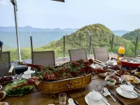 Flowery Forest Hotel