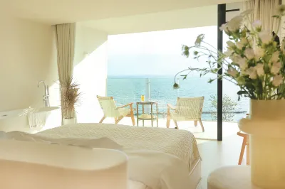 Dali Guyue Seaview Hotel (Erhai Shuanglang Branch) Hotels in Shuanglang Scenic Area