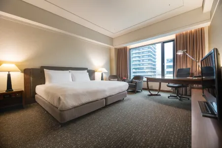 Miramar Garden Taipei Отели рядом с достопримечательностью «Shin Kong Mitsukoshi»