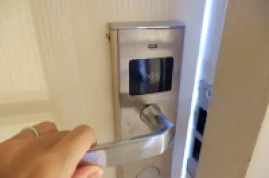 เทอร์เทิล รูมส์ โรงแรมใกล้ศุภาลัย ฮิลล์ ภูเก็ต