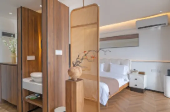 Jinshi Seaview Hotel (Beihai Silver Beach)