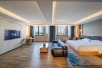 Melton Hotel Hotels in Nanning