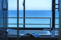 Moon Ocean Ginowan Hotel & Residence Các khách sạn gần Ginowa Seaside Park
