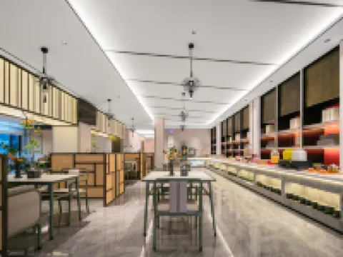 Moshang Light Luxury Hotel (Yichang Yigui Branch) Hotel a Zigui