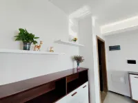 Xiyue Apartment (Mysterious Island Theme Park) Hotels near Ocean Spring Resort
