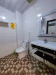 Sanshenren Apartment