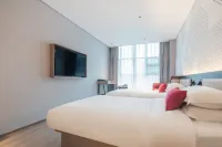 Borrman Hotel (Fuyang Funan Central Park)