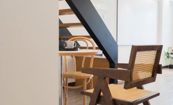 2. 벤쯔 LOFT ..