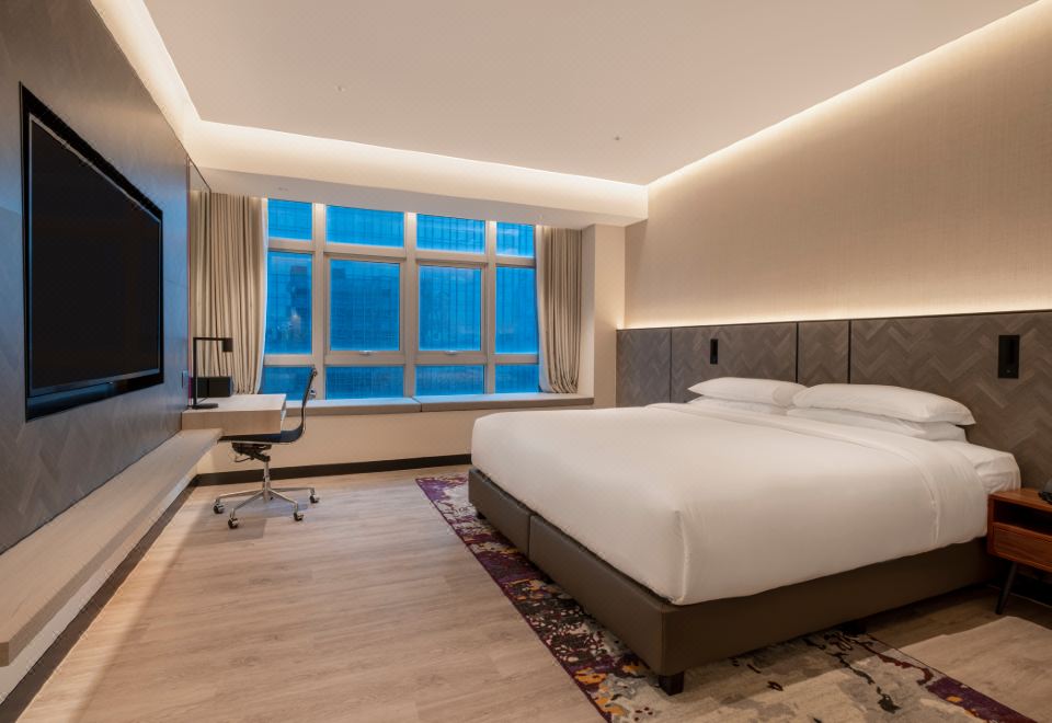 4. 오키드 호텔 싱..