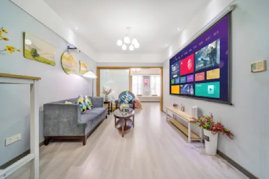 Langqing Hongsheng Hotel Apartment (Guanyin Bridge Branch)