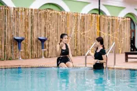 Lisha Roungnakhone Hotel - Pool