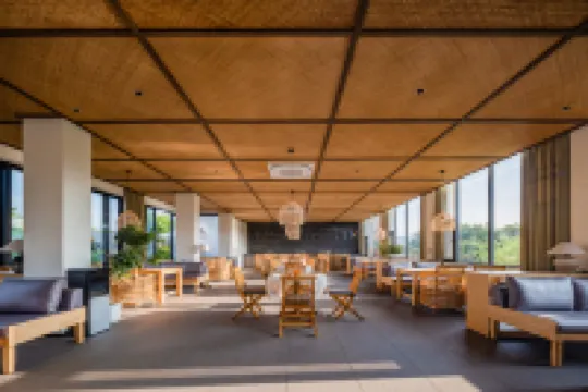 境林湖畔精品酒店（開遠鳳凰生態公園店）