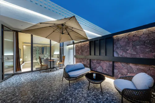 Secret House Courtyard Hotel (Hainan University)