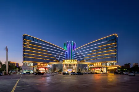 Foshan Jiayi Hotel (Nanhai Sports Center) Отели рядом с достопримечательностью «Neusoft Institute Guangdong»