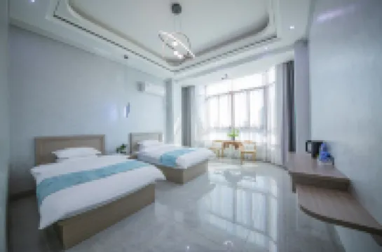 Weizhou Island Chuxin Homestay (Lianchiao Beach Branch)