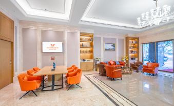 Vienna Hotel (Guangzhou Fangcun Huadiwan Subway Station Hotel)