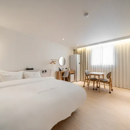 Hotel Soha Отели рядом с достопримечательностью «Храм Тодогам»