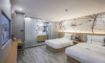 Fenglin Hotel (Zhangjiagang Free Trade Zone Changjiang Middle Road)