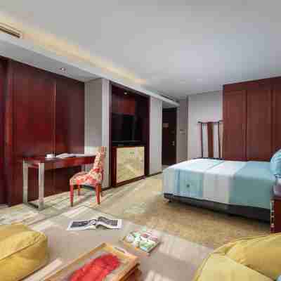 Dongfang Hotel Rooms