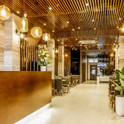 Aroma Nha Trang Boutique Hotel โรงแรมใกล้สตอรี่บีชแอนด์พูล
