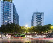 Yuetian Hotel (Shaoxing Luxun's Hometown)
