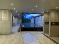 Yinghai Hot Spring Culture Hotel