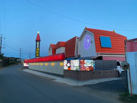 Hotel Robin Отели в г. Тогане