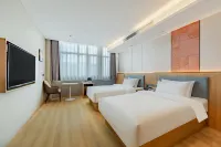 โรงแรมโฮมอินน์ รุ่ยบายยูน (สวนสัตว์จุดชมวิวฮุยซาน อู๋ซี) - วิวภูเขา