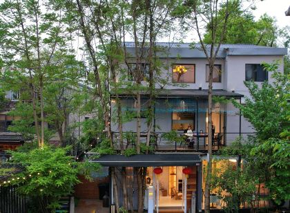 Xuli·More than ten B&Bs (Donghu Branch)