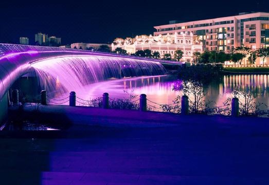 리 리 호텔의 모던한 객실 인테리어