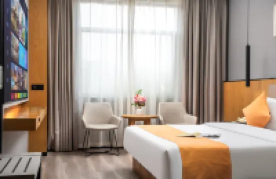 明月湖飯店（百色市政府恆基廣場店）