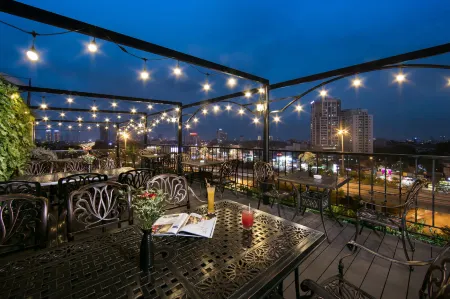 22Land Residence Hotel & Spa Hanoi Отели рядом с достопримечательностью «Hanoi University of Science and Technology»